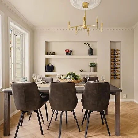 Rose I 1890 - 2024 Reno I 15 Min To Bryggen Bergen