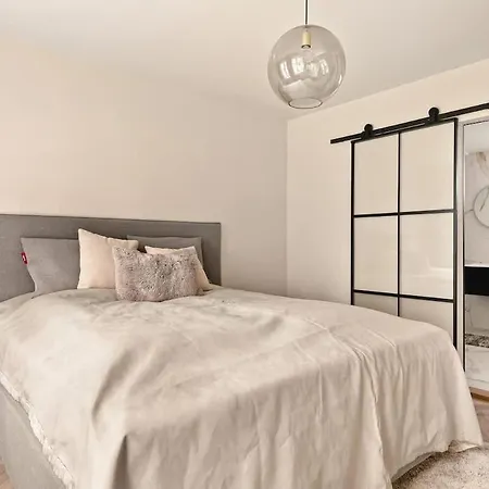 Rose I 1890 - 2024 Reno I 15 Min To Bryggen Ferienhaus