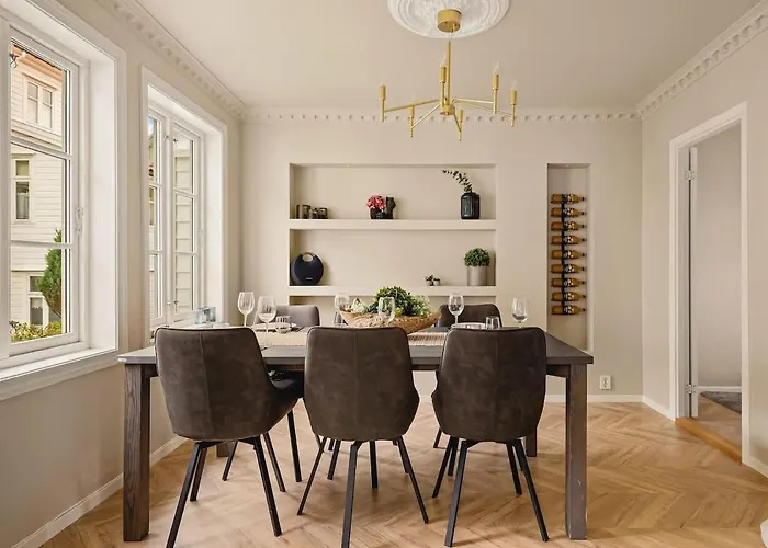 Rose I 1890 - 2024 Reno I 15 Min To Bryggen Bergen