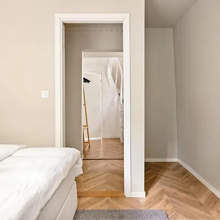 Rose I 1890 - 2024 Reno I 15 Min To Bryggen 度假居